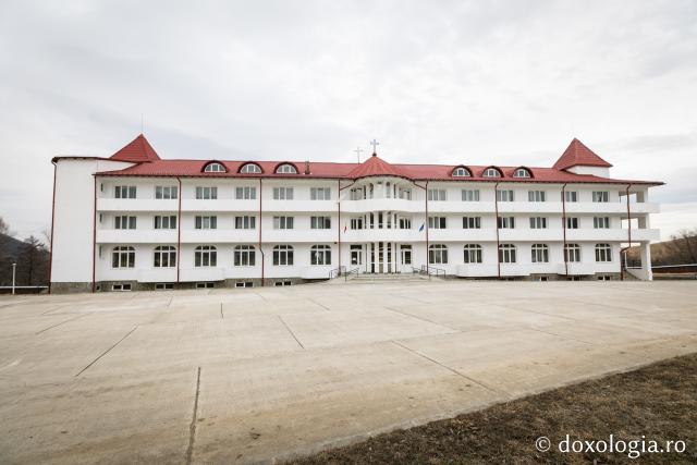 Centrul „Cuvioasa Nazaria” – un loc de liniște trupească și sufletească pentru bunicii noștri
