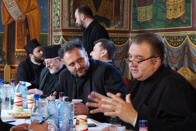 Training catehetic pentru preoţi din protopopiatele Dorohoi şi Darabani