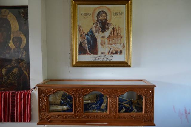 Sfântul Ierarh Pahomie de la Gledin va fi serbat la Schitul Pocrov