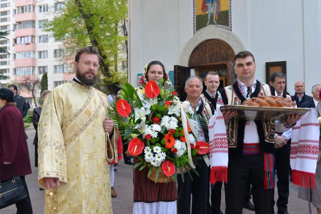 „Cum putem intra cu Domnul în Ierusalim?”. Mitropolitul Moldovei și Bucovinei a răspuns la această întrebare în Duminica Floriilor