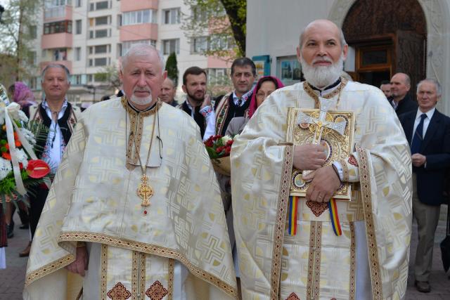 „Cum putem intra cu Domnul în Ierusalim?”. Mitropolitul Moldovei și Bucovinei a răspuns la această întrebare în Duminica Floriilor