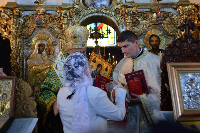 „Cum putem intra cu Domnul în Ierusalim?”. Mitropolitul Moldovei și Bucovinei a răspuns la această întrebare în Duminica Floriilor