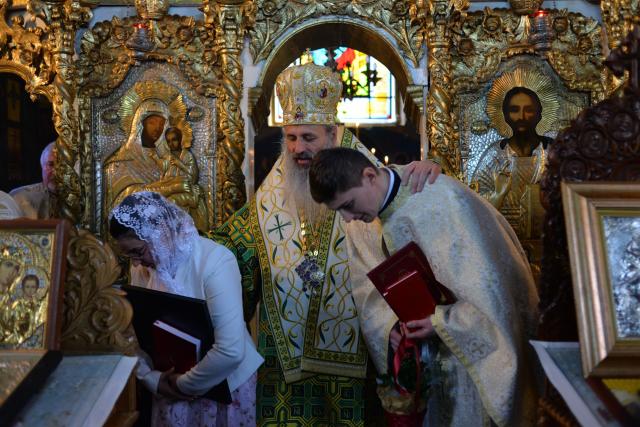 „Cum putem intra cu Domnul în Ierusalim?”. Mitropolitul Moldovei și Bucovinei a răspuns la această întrebare în Duminica Floriilor