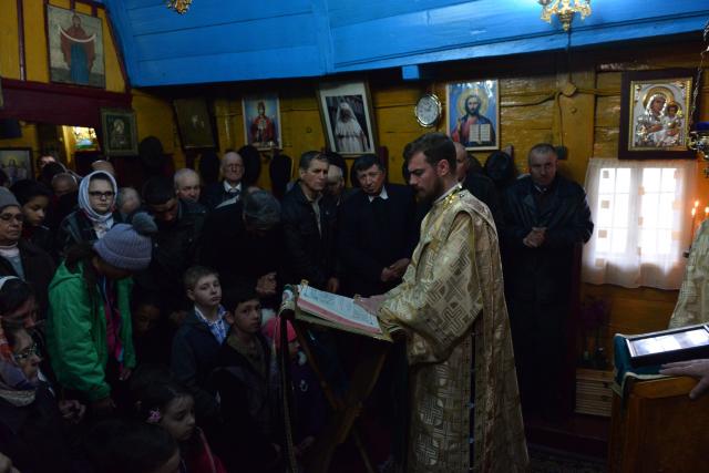 IPS Mitropolit Teofan, la Rădeni: „Să recunoaștem că suntem oameni păcătoși - acesta este primul pas către Dumnezeu”
