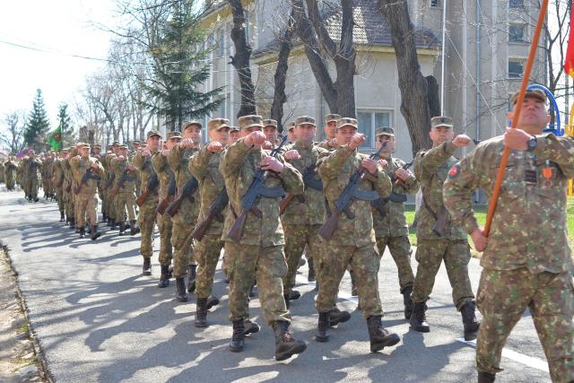 „Pentru o unitate militară, drapelul semnifică același lucru precum Crucea pentru Biserică”
