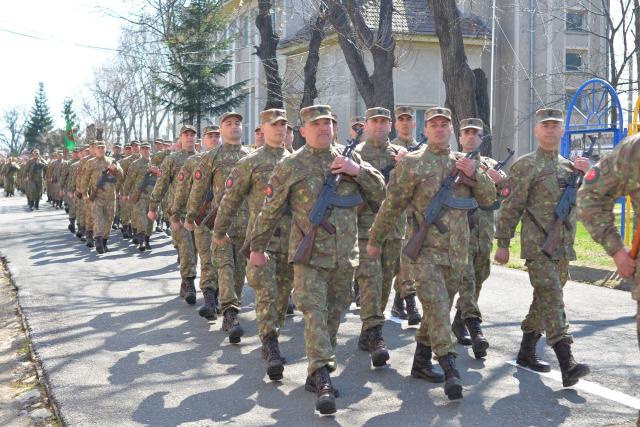 „Pentru o unitate militară, drapelul semnifică același lucru precum Crucea pentru Biserică”