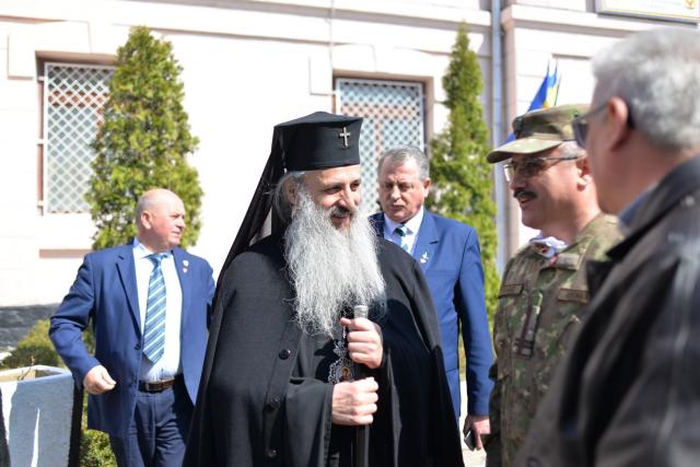 „Pentru o unitate militară, drapelul semnifică același lucru precum Crucea pentru Biserică”