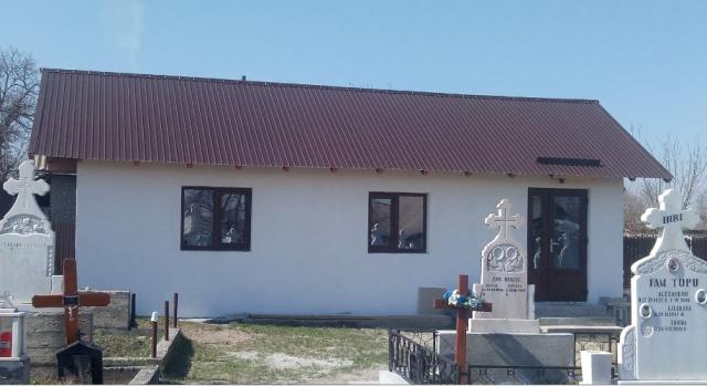Casa socială, oficiul parohial şi capela mortuară de la Chintinici au fost sfinţite de IPS Mitropolit Teofan