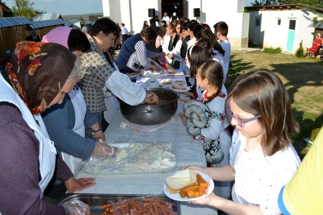 Slujbă misionară în Parohia Unguroaia, Protopopiatul Botoşani