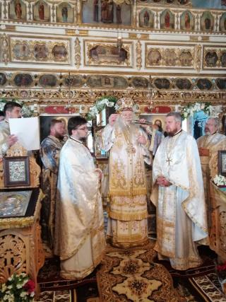 Binecuvântare arhierească în Parohia ”Nașterea Maicii Domnului” - Hilişeu Cloşca