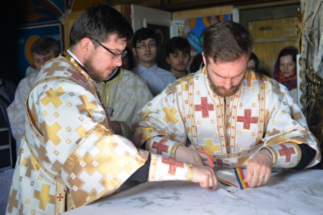 Resfințire de biserică în parohia Luceni