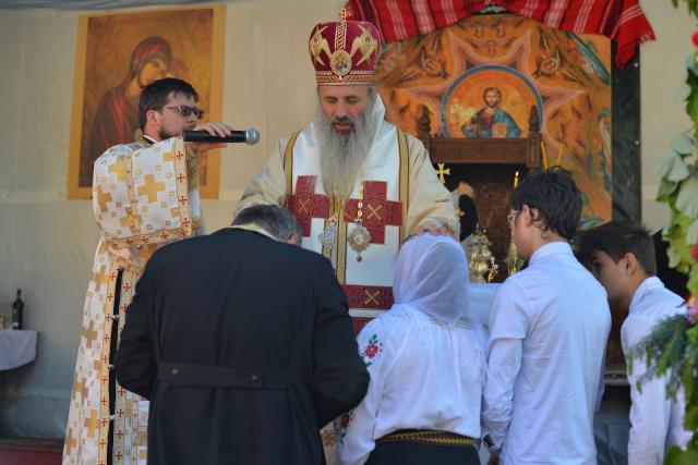 Resfințire de biserică în parohia Luceni