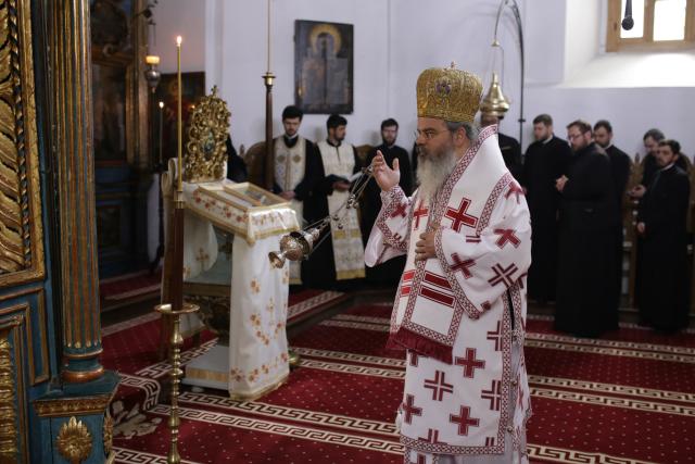 (Video) Preasfințitul Ignatie: „Atunci când căutăm slava oamenilor, dragostea se dezrădăcinează din inima noastră”