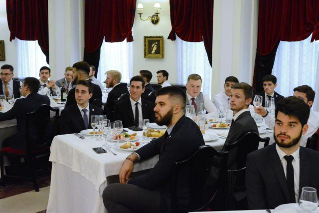 Comunitatea Colegiului „Sfântul Nicolae” din Iași și-a răsplătit voluntarii