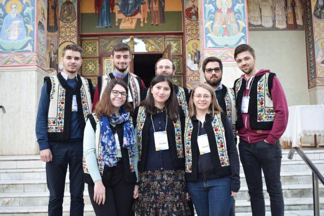 Întâlnirea anuală a tinerilor din Protopopiatul Târgul Neamț: Bucurie și speranță în Sfânta Liturghie