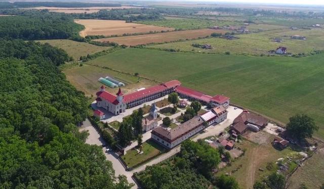 Simpozon dedicat isihasmului românesc, la Mănăstirea Timişeni-Şag