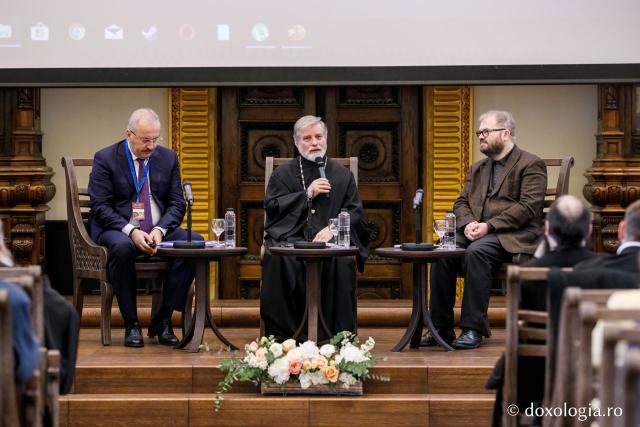 Participanții Simpozionului Internațional „Dumitru Stăniloae” dezbat tema „Creştinismul în postcomunism (1989-2019): tranziţie - terapie - tendinţe”
