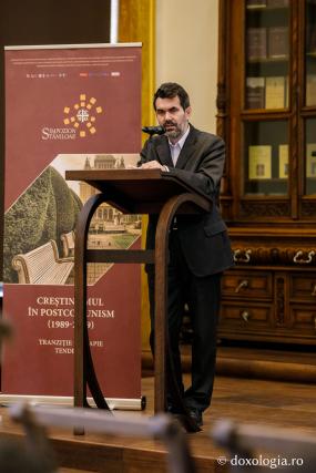 Participanții Simpozionului Internațional „Dumitru Stăniloae” dezbat tema „Creştinismul în postcomunism (1989-2019): tranziţie - terapie - tendinţe”