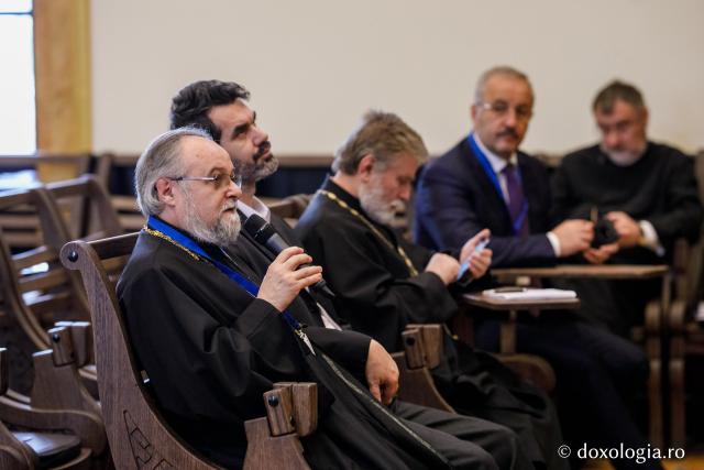 Participanții Simpozionului Internațional „Dumitru Stăniloae” dezbat tema „Creştinismul în postcomunism (1989-2019): tranziţie - terapie - tendinţe”