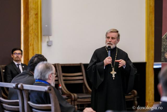 Participanții Simpozionului Internațional „Dumitru Stăniloae” dezbat tema „Creştinismul în postcomunism (1989-2019): tranziţie - terapie - tendinţe”