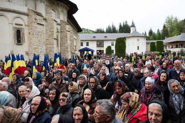 300 de ani de la nașterea marelui mitropolit: „Să luăm aminte la taina Sfântului Ierarh Iacob Putneanul”