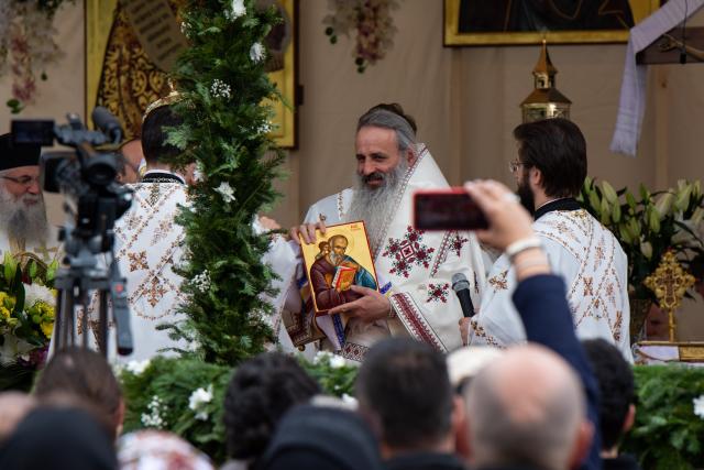 300 de ani de la nașterea marelui mitropolit: „Să luăm aminte la taina Sfântului Ierarh Iacob Putneanul”