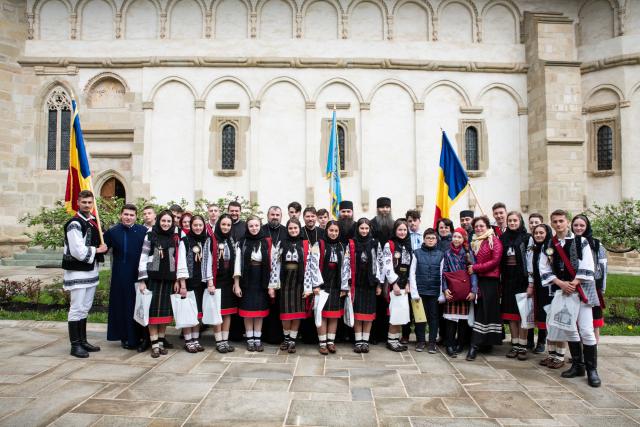 300 de ani de la nașterea marelui mitropolit: „Să luăm aminte la taina Sfântului Ierarh Iacob Putneanul”
