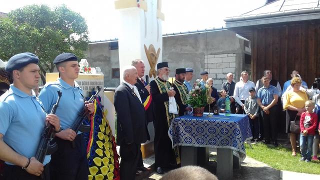 Comuna Cornu Luncii și-a cinstit eroii: prinos de recunoștință pentru cei care s-au jertfit pe câmpurile de luptă