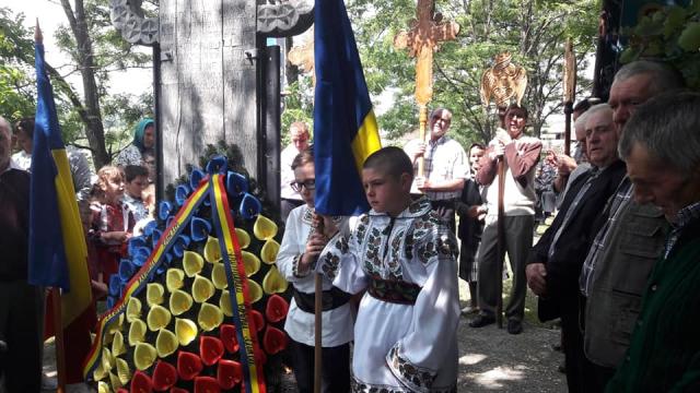 Comuna Cornu Luncii și-a cinstit eroii: prinos de recunoștință pentru cei care s-au jertfit pe câmpurile de luptă