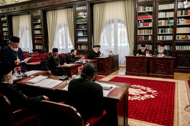 Patriarhul Daniel prezidează întâlnirea Comisiei de Statut şi regulamente a Sfântului Sinod