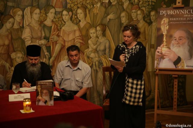 Cartea „Duhovnicul. 100 de ani cu Părintele Justin.”a fost lansată la Iași