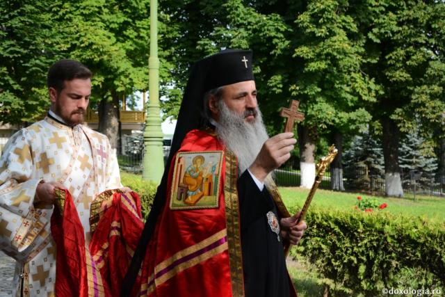 Mănăstirea Bucium din Iași în haină de sărbătoare – IPS Teofan a slujit de hramul așezământului monahal