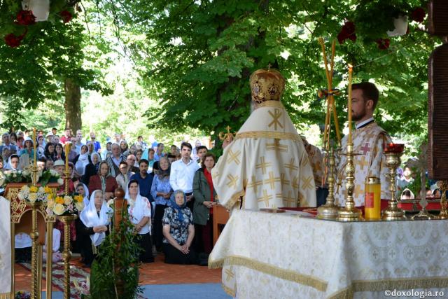 Mănăstirea Bucium din Iași în haină de sărbătoare – IPS Teofan a slujit de hramul așezământului monahal