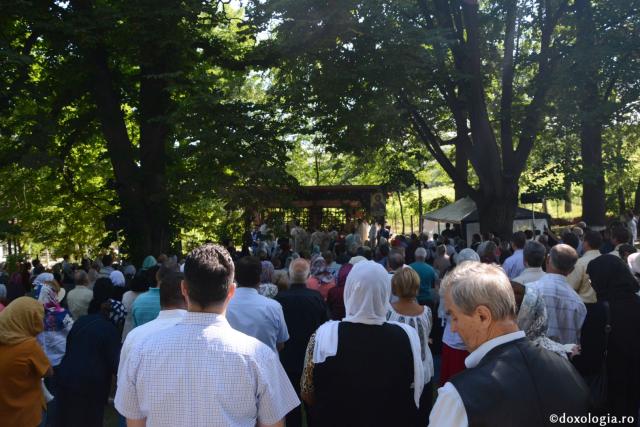 Mănăstirea Bucium din Iași în haină de sărbătoare – IPS Teofan a slujit de hramul așezământului monahal