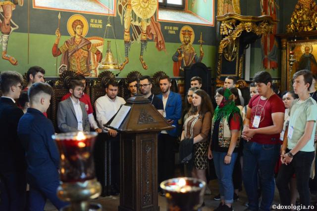 Întâlnirea tinerilor din Protopopiatele Iași I, II și III – „Sfânta Liturghie, izvorul vieții”