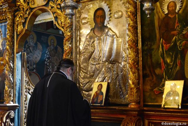 Întâlnirea tinerilor din Protopopiatele Iași I, II și III – „Sfânta Liturghie, izvorul vieții”