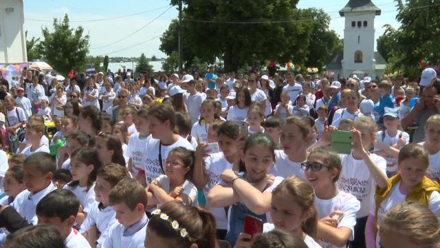 (Video) Ziua copilului la Catedrala Episcopală din Huși