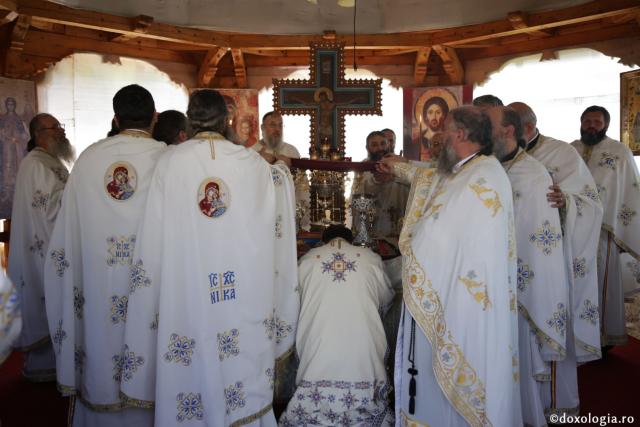 Pomenirea duhovnicului Justin Pârvu la șase ani după trecerea la Domnul - „Dumneavoastră sunteți mărturia dragostei și a slujirii jertfelnice pe care a avut-o părintele”