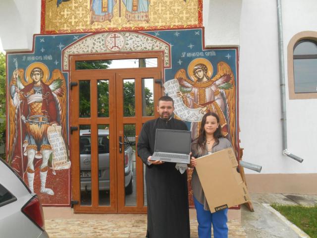Parohia Chișcăreni premiază copiii sârguincioși