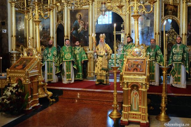 Sărbătoarea Bisericii la Catedrala Mitropolitană din Iași – Praznicul Pogorârii Duhului Sfânt