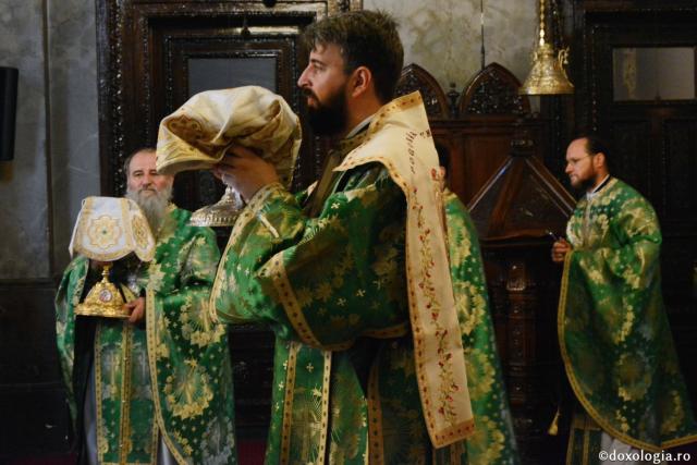 Sărbătoarea Bisericii la Catedrala Mitropolitană din Iași – Praznicul Pogorârii Duhului Sfânt