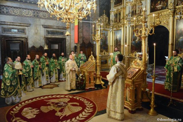 Sărbătoarea Bisericii la Catedrala Mitropolitană din Iași – Praznicul Pogorârii Duhului Sfânt