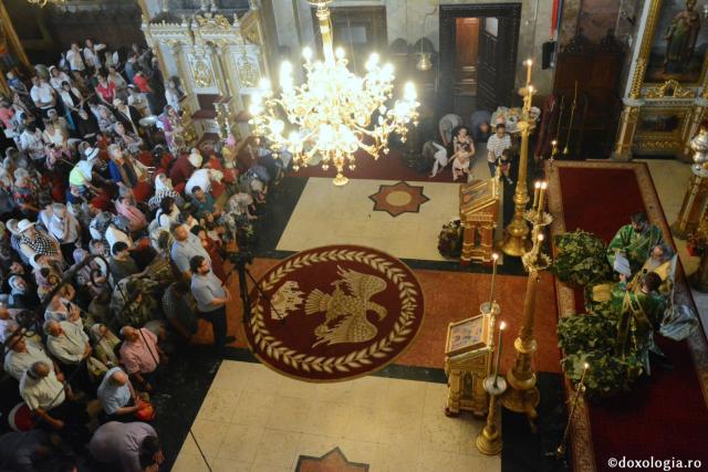 Sărbătoarea Bisericii la Catedrala Mitropolitană din Iași – Praznicul Pogorârii Duhului Sfânt