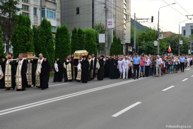 Orașul Piatra Neamț în zi de sărbătoare