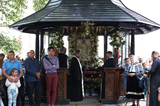 Sărbătoarea Sfântului Ioan cel Nou de la Suceava – 6 arhierei și sute de credincioși prezenți la hramul orașului