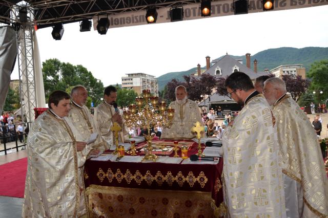 Sfântul Ioan Botezătorul sărbătorit la Piatra Neamţ