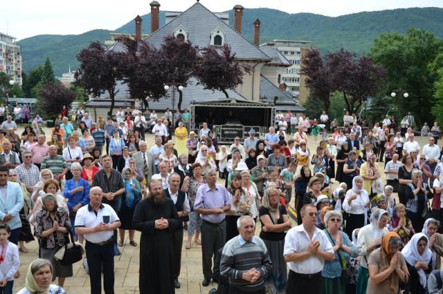 Sfântul Ioan Botezătorul sărbătorit la Piatra Neamţ