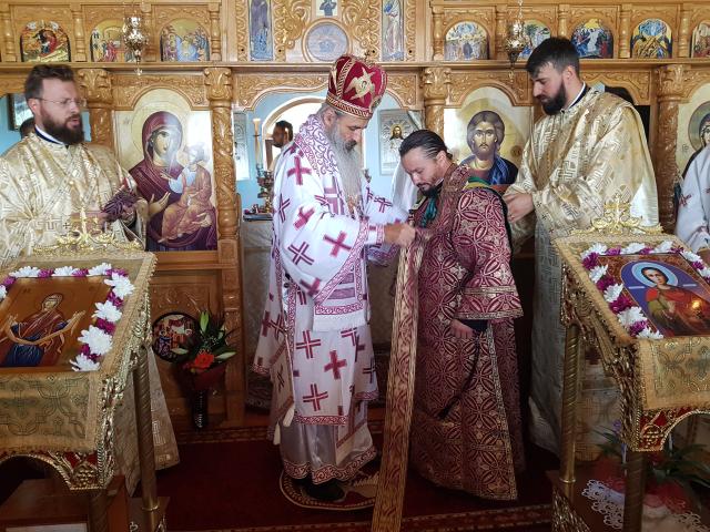 Sub ocrotirea Sfântului Pantelimon: Schitul Valea Seacă și-a sărbătorit hramul