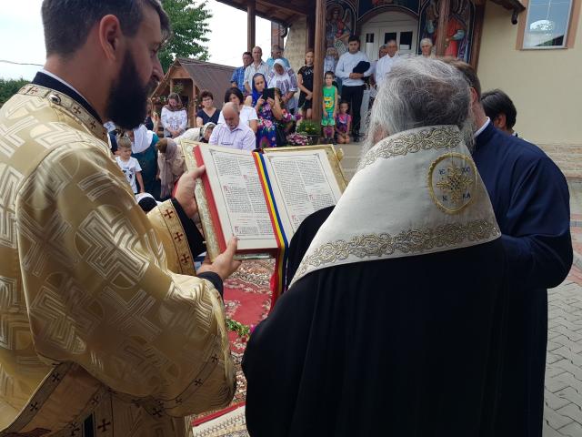IPS Teofan a sfințit noua casă praznicală a Parohiei „Sfântul Dimitrie” – Iorcani