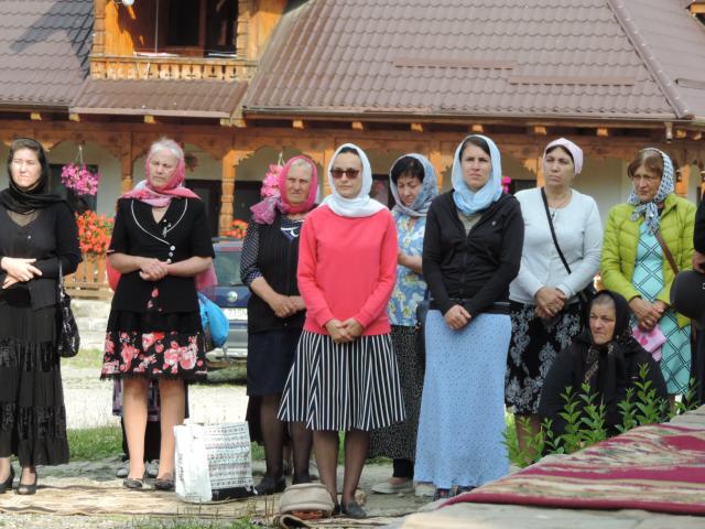 PS Veniamin, la hramul Mănăstirii Paltin: „Sfântul Pantelimon a înțeleles că fără jertfă nu există bucurie, că fără sacrificiu nu există împliniri”